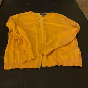 Cardigan sweater